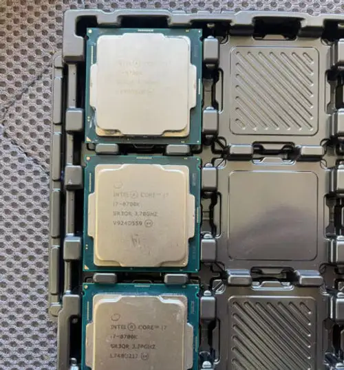 8Th Gen Intel Core I7-8700K Sr3Qr 3.7Ghz 6-Core 95W Lga 1151 Cpu Processor
