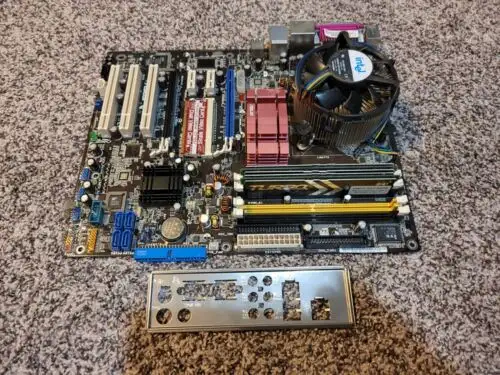 Asus P5Nd2-Sli Motherboard With Cpu Heatsink Fan Video Card And Pq1 Turbo Ram