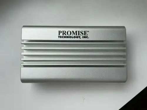 Promise Technology Sanlink F1002 adaptador de Fibre Channel para Thunderbolt