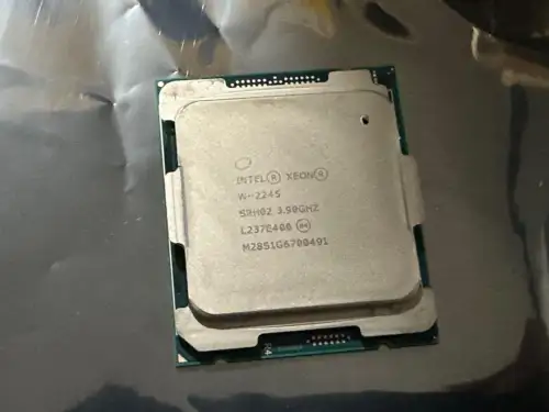 Intel Xeon W-2245 3.90Ghz 8 Core 16.5Mb Lga2066 Cpu (Srh02)
