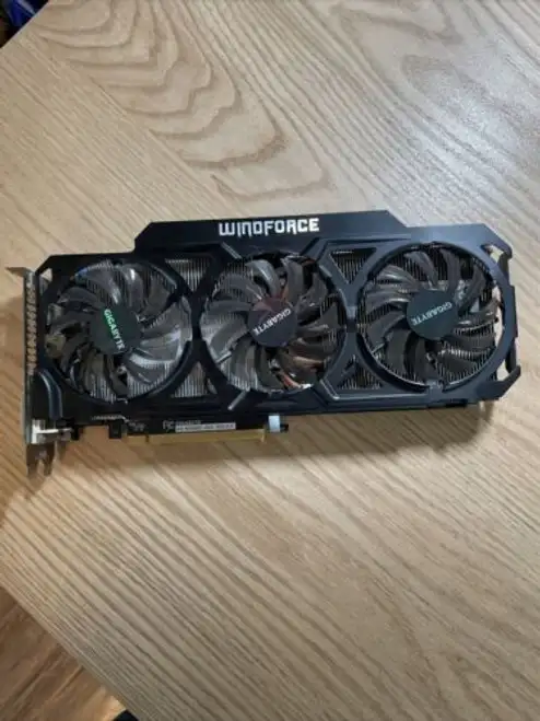Gigabyte Windforce 8Gb Vg-N760Oc-4Gd Rev:1.0