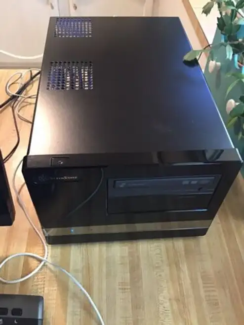 Silverstone Sg-02 Micro Atx Pc