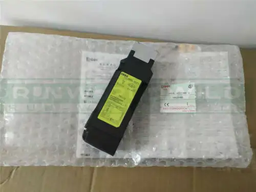 Idec HS5L-XD7Y4M-G elektromagnetyczny wyłącznik bezpieczeństwa