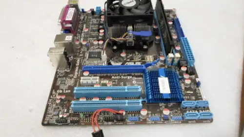 Asus M4N68T-M Rev: 1.03G Motherboard W/ Adx630Wfk42Gi Cpu & Wa133Ub2G 9 Ram