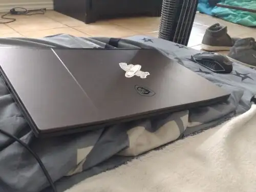 MSI GS75 Stealth MS-17G1 3077G1A211 tampa traseira LCD - preto