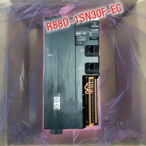 One R88D-1Sn30F-Ect R88D1Sn30Fect napęd serwo AC