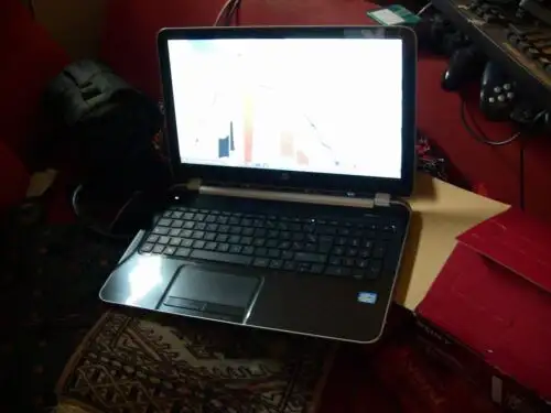 Hp Pavilion 15-N080Sf Core I3 Windows 10 Notebook-