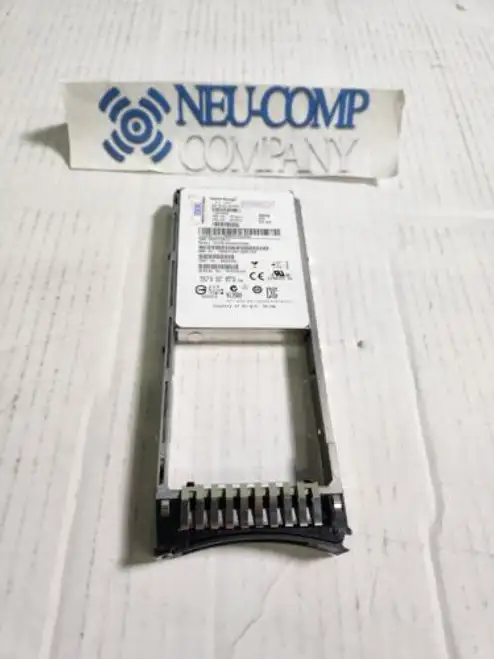 Ibm 2072-Acmb V3700 Storwize 400Gb Ssd 2.5" Sas Hdd 00Y2513 00Y5714 00Y2520