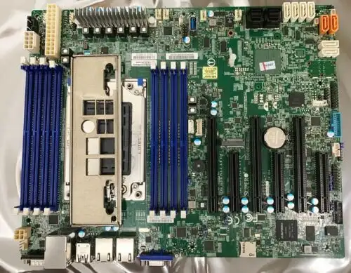 Amd Epyc 7402 + Supermicro H11Ssl-I Version 2.0 16Cores 32Threads 3.0 Ghz