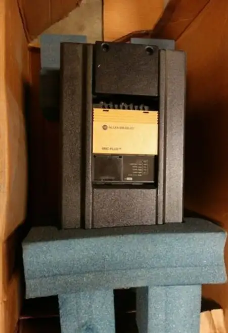 Allen Bradley Smart Motore Controller Gatto #: 150-A180Ncd Nuovo Vecchio Stock