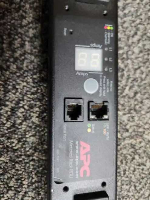 Ap7862 Apc Zero-U 5.7Kva Pdu 42-Ausgänge L5-20R Stromverteilungseinheit