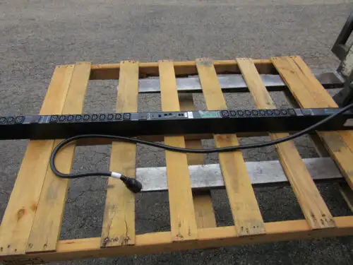 Sentry Cwg-30Vde455C2/Cb Digital Pdu 240V 3-Phase (30 Ac Outlets) In Stock
