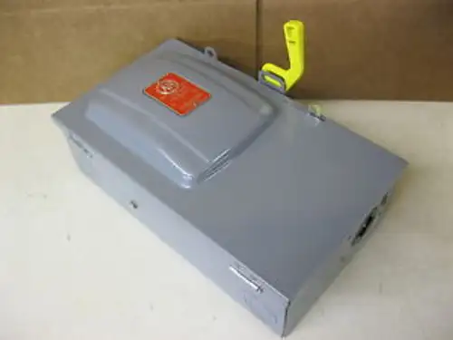 Arrow Hart 24493-P 3P 30A 600V Sicherheitstrennschalter mit Power Lock-Empfänger