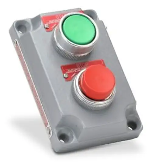 XCS-0B4-U XCS0B4U KILLARK COVER 2 PUSHBUTTON 1 GREEN NO/NC & 1 RED NO/NC MOM