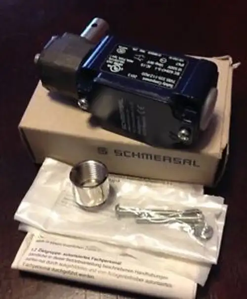 Schmersal TV8S 335-11Z-M20 Safety Limit Switch