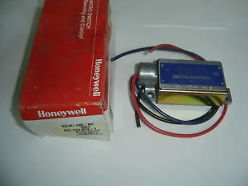 Honeywell BZLN-200-RH Enclosed Limit Switch NIB