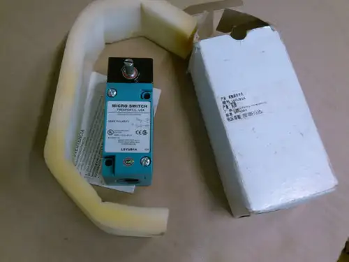 Honeywell Micro Switch Lsyub1A13-2D Heavy-Duty Limit Switches