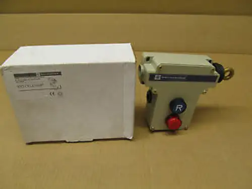 Telemecanique Xy2-Ce1A196H7 Xy2Ce1A196H7 Emergency Stop Switch 10 Amp 300 V