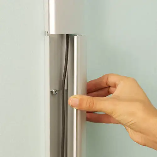 HANGMAN 60 Hochwertiges Aluminium-Kabelmanagementband mit Stecker (CM-60)