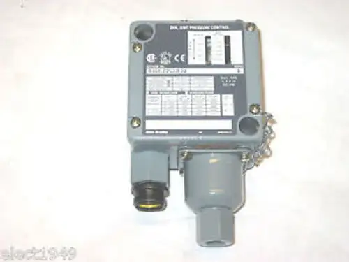 Allen-Bradley 836T-T252Jx 20 5-Pin Mini-Type Receptacle Pressure Control