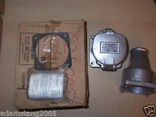 New Meltric Corp 26-33013-515 Dx30Amp Explosion Proof 30 Amp 600V Recepticale