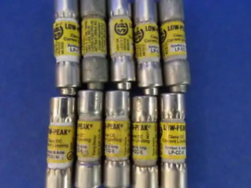 BUSSMANN LOW-PEAK LP-CC-6 CLASS CC 600V 保險絲