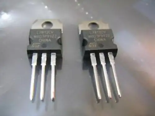 400 L7812CV +12V Regler