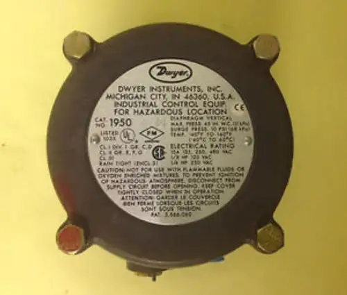 Dwyer 1950-0-2F výbuchem chráněný diferenční tlakový spínač