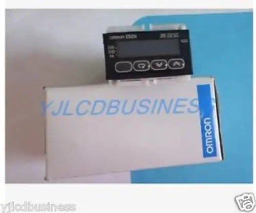 Omron E5GN-Q03TC-FLK thermostat
