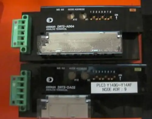 Omron Drt2-Ad04 模擬終端