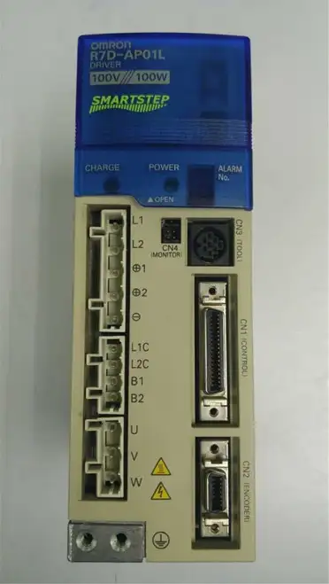 Omron R7D-Ap01L 伺服驅動器