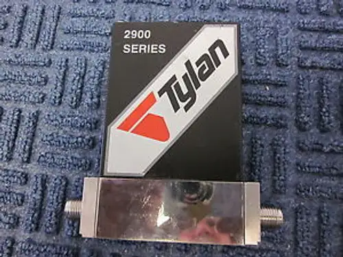 Tylan FC-2902MEP 20SCCM C4F8 regulátor hmotnostního průtoku