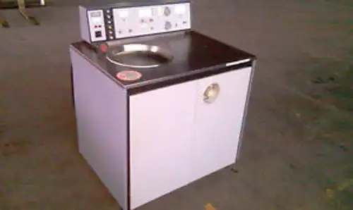Beckman L2-65B Refrigerated Ultra Centrifuge