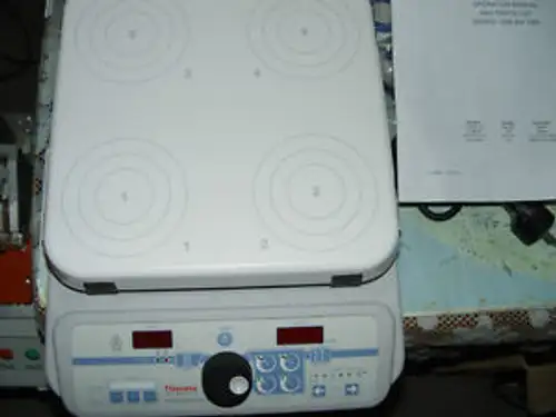 Thermo Scientific Super-Nuova Multi-Place Stirrer Hot Plates Sp13593-33 220V