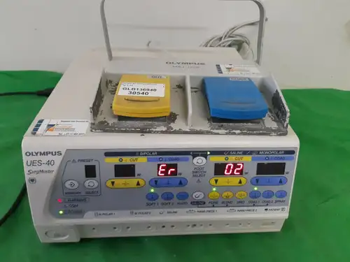 Olympus UES-40 SurgMaster 電外科設備