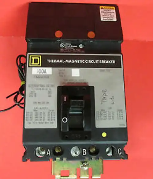 Square D 3 Pole 100 Amp Circuit Breaker Fa321001021 W/Shunt ........ Va-54