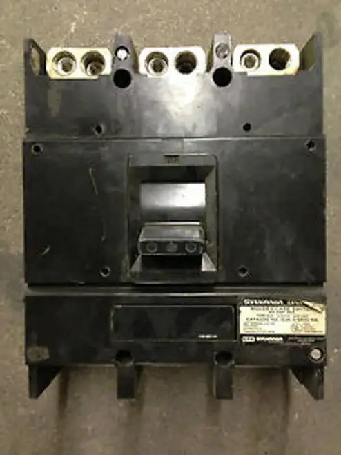 Sylvania Sjk-3-S600-Na 3 Pole 600 Amp 600 Volt Molded Case Switch