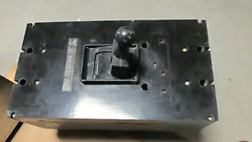 Westinghouse 2000A Breaker .. Pb Frame 2000A Trip Cat Pb32500F .. Zm-002