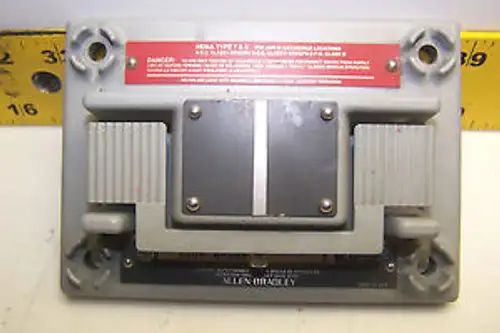 Allen Bradley 800H-Np34X Heavy Duty Enclosure Cover Series X
