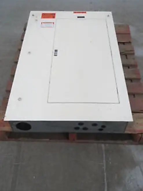 Westinghouse Na-70885It-92 B10B42Ckt 100A 120/208V Distribution Panel B368556