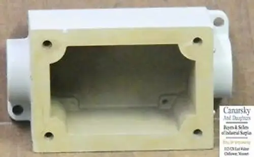 1 Allen Bradley 800H-1Hvx7M3 Pushbutton Enclosure Nnb