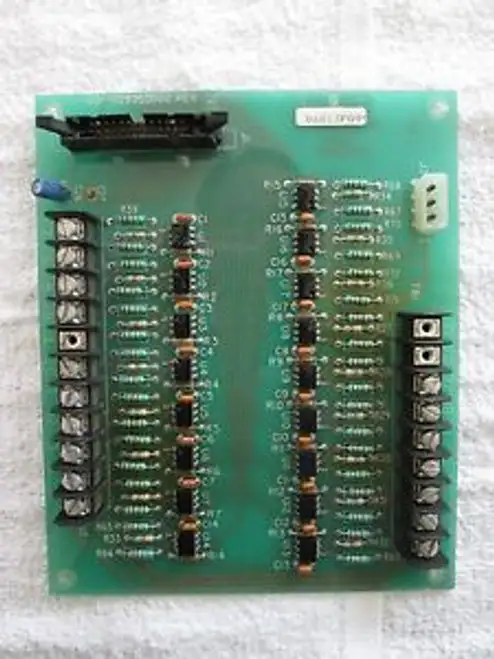 York Chiller Digital Input Control Board Model: 031-00935D000