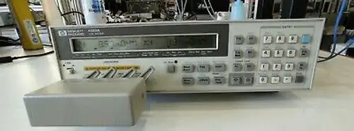 HP 4263A LCR表