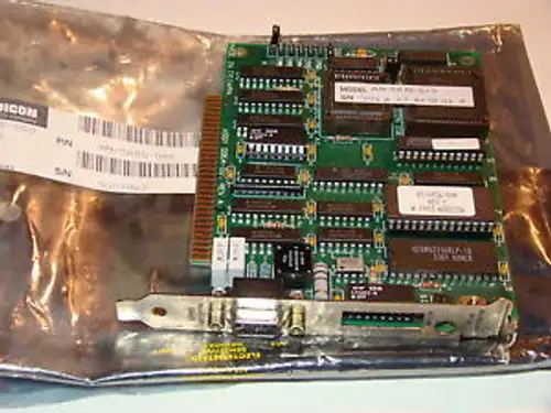 Modicon Model AM-SA85-000 S/N 0007962 Modicon Plus Modicon SA85