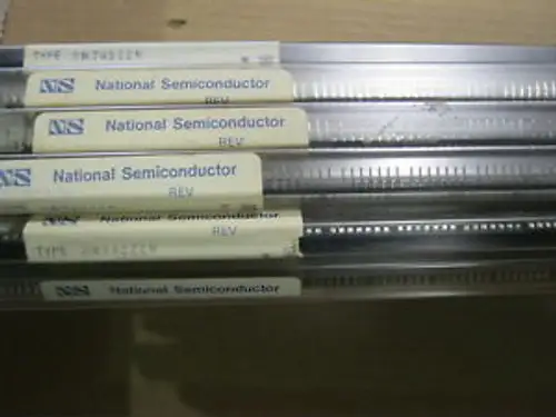 National Semiconductor DM74S22N 1850 Originalröhre