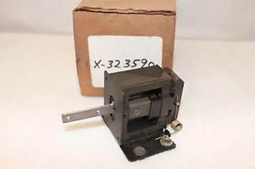 New Allen Bradley X-323590 Solenoid Assembly (64)