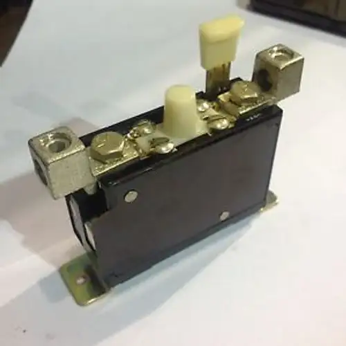 Allen Bradley Temperature Compensated Relay 816Cm-D0V4