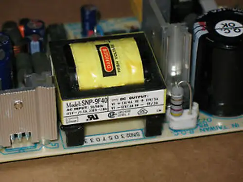 SKYNET ELECTRONIC SNP-9F40 Stromversorgung
