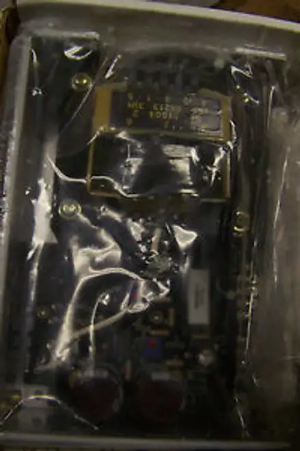 NEW SOLA/HEVI-DUTY LINEAR POWER SUPPLY SLS-15-045T 15 V @ 4.5 A 47 to 63 Hz