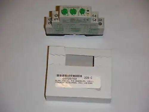 Eberle IZM/1 IZM-1 IZM 0530 51 649 901 Time Delay Relay Timer 053051649901